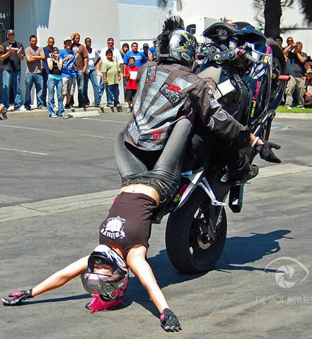 史上最危险的特技：世界十大危险刺激特技表演（图）