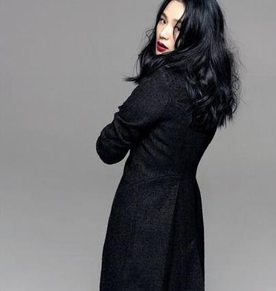 姜文老婆周韵是谁:姜文老婆周韵个人资料图片介绍 姜文老婆周韵是谁:姜文老婆周韵个人资料图片介绍