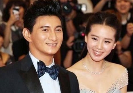 吴奇隆刘诗诗海钓：一起合影收获满满,吴奇隆刘诗诗甜蜜瞬间