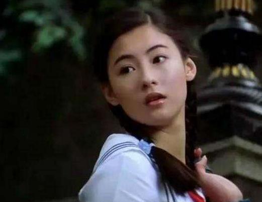 张柏芝个人资料简介：张柏芝家庭背景情感,张柏芝影视作品