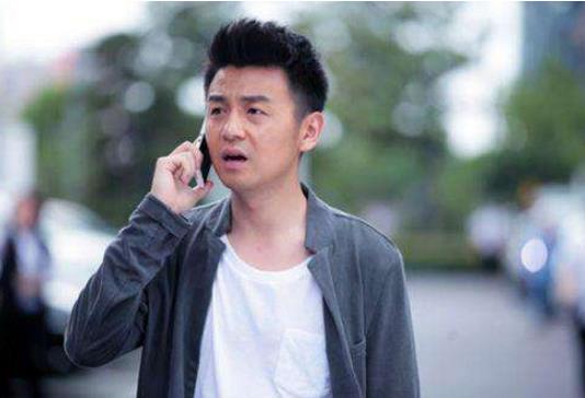 雷佳音旧照曝光：16岁旧照又高又帅,雷佳音资料图片