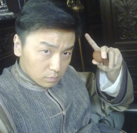 雷佳音个人资料简介:雷佳音家庭情感经历,雷佳音影视作品 雷佳音个人资料简介:雷佳音家庭情感经历,雷佳音影视作品