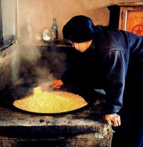 70年代农村生活图片：70年代中国农村生活珍贵照片回忆