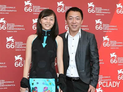 两个人在一起的时间长了为什么有夫妻相?（图）