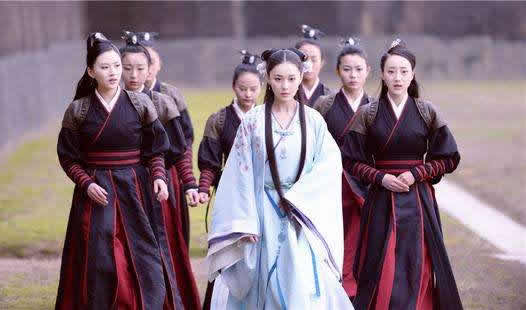 张馨予玩下衣失踪：张馨予资料图片,张馨予古装剧照