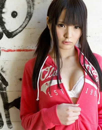 坂口美穗乃资料简介:坂口美穗乃演艺经历及作品图片 坂口美穗乃资料简介:坂口美穗乃演艺经历及作品图片