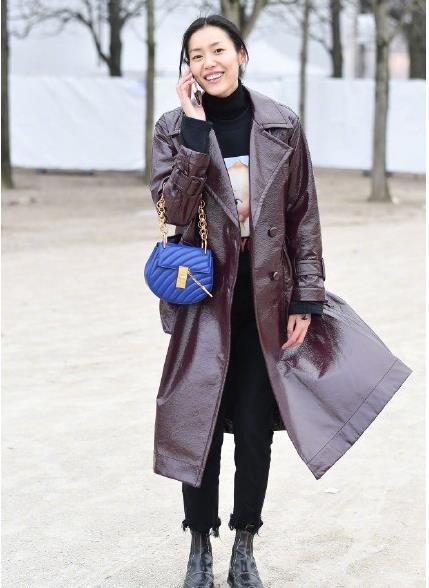 刘雯真素颜现身:素颜出镜无惧镜头心情超好(图) 刘雯真素颜现身:素颜出镜无惧镜头心情超好(图)