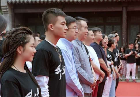 外八行是小说改编的吗：外八行是什么小说改编的