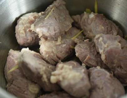 猪身上最好吃的部位,每只猪只能取二两（图）