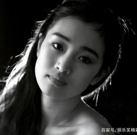 巩俐30年前旧照曝光:清纯甜美青涩,巩俐年轻旧照 巩俐30年前旧照曝光:清纯甜美青涩,巩俐年轻旧照