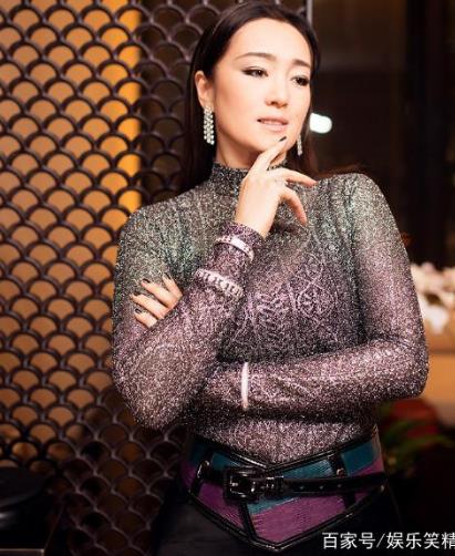 巩俐30年前旧照曝光：清纯甜美青涩,巩俐年轻旧照