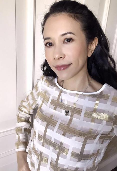 王菲罕见晒照:时尚女神美翻天,王菲罕见老照片 王菲罕见晒照:时尚女神美翻天,王菲罕见老照片