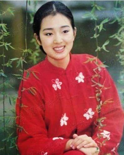 巩俐30年前旧照曝光：巩俐旧照剧照大盘点（组图）