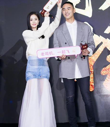 阮经天自曝被杨幂治好玻璃心(图) 阮经天自曝被杨幂治好玻璃心(图)