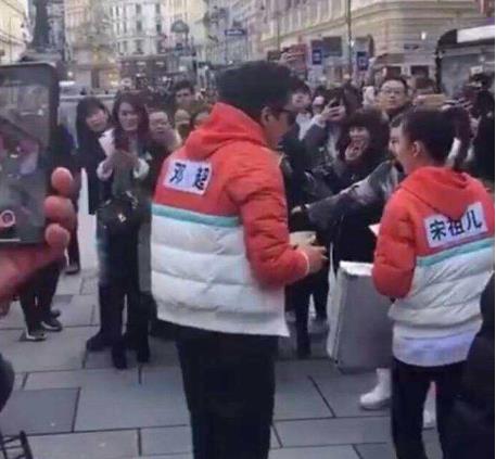 宋祖儿为什么不认她表姐舒畅?宋祖儿原名曝光(图) 宋祖儿为什么不认她表姐舒畅?宋祖儿原名曝光(图)