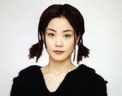 王菲年轻时候：王菲20年前旧照不沾染一丝烟火（图）