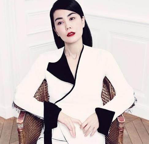 王菲年轻时候：王菲20年前旧照不沾染一丝烟火（图）