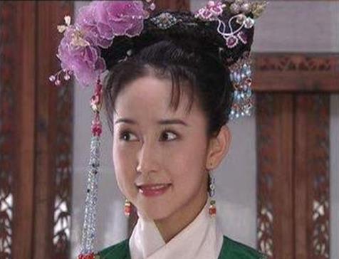 胡静买名表送婆婆：婆媳相处关系好,胡静古装照气质优雅