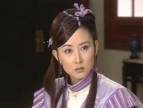 胡静买名表送婆婆：婆媳相处关系好,胡静古装照气质优雅