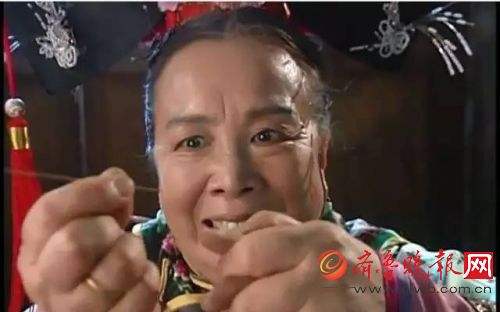 82岁容嬷嬷近照曝光：风采依旧被赞人很好,容嬷嬷剧照回顾