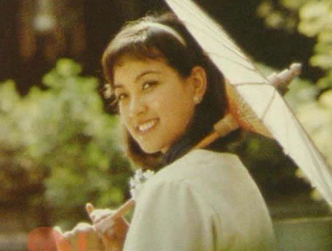 刘晓庆帅气干练:上围丰满身姿挺拔,刘晓庆年轻时的照片 刘晓庆帅气干练:上围丰满身姿挺拔,刘晓庆年轻时的照片