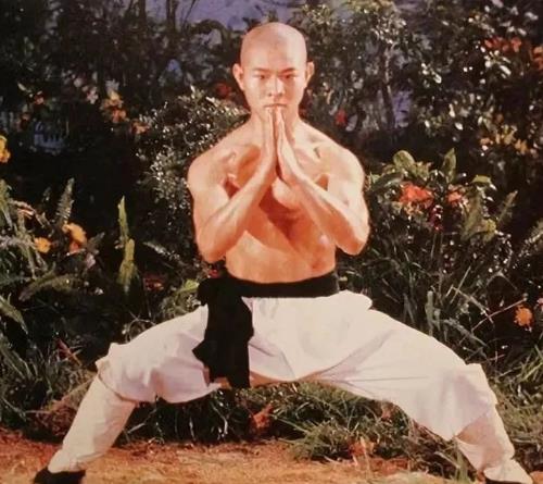 55岁李连杰近照曝光：看完都沉默了（组图）