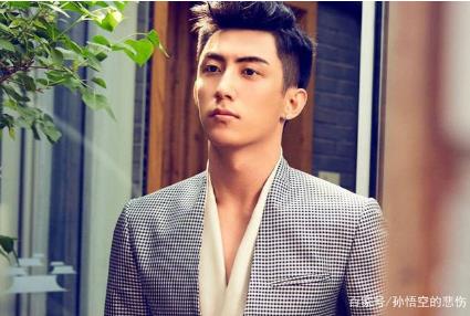 17闯社会24出道,从烧炭小哥到34亿票房小生,今合作宋茜圈粉无数