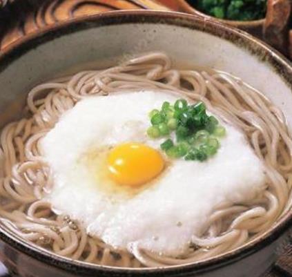 过生日吃长寿面：为什么生日前一天吃长寿面