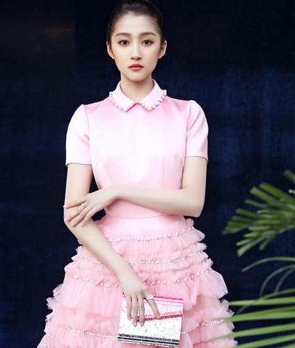 关晓彤出勤率太低将被留级?北电教授否认:她很踏实（组图）