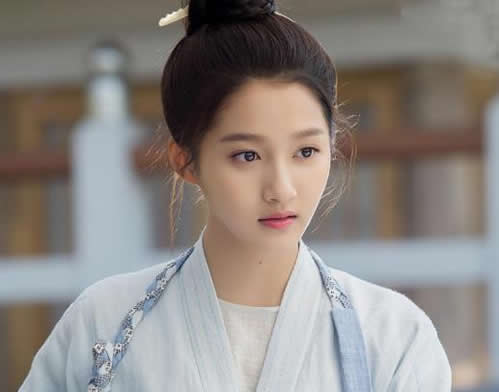 关晓彤出勤率太低将被留级?北电教授否认:她很踏实（组图）