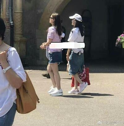 赵薇无修图曝光：赵薇舒淇法国录节目,肤白貌美