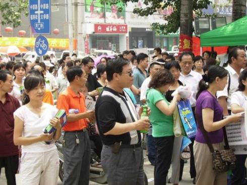 直击高考第一天：2018河南高考作文新鲜出炉（图）