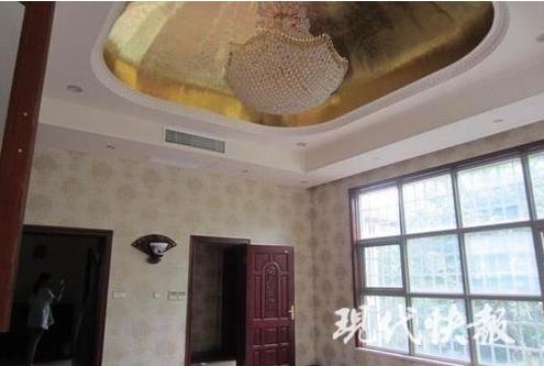 南京一豪华别墅降价800万拍卖 曾发生碎尸案(组图) 南京一豪华别墅降价800万拍卖 曾发生碎尸案(组图)