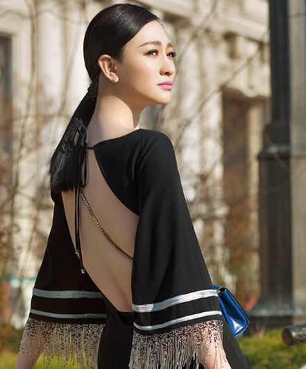 李小冉个人资料简介：李小冉家庭情感经历,李小冉影视作品