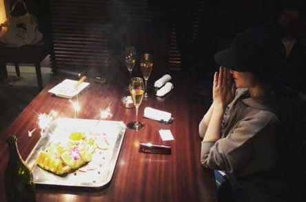 李小冉晒生日照是怎么回事:李小冉老公是谁个人资料介绍 李小冉晒生日照是怎么回事:李小冉老公是谁个人资料介绍