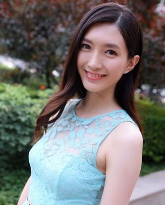 江疏影晒旧照:高马尾笑容满面,江疏影资料简介照片 江疏影晒旧照:高马尾笑容满面,江疏影资料简介照片