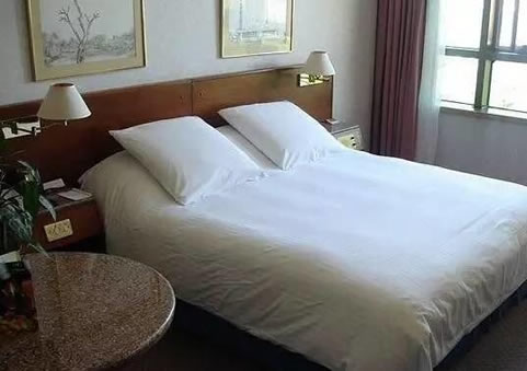 房间里只靠一杯水就能下降十度!这方法不可思议!