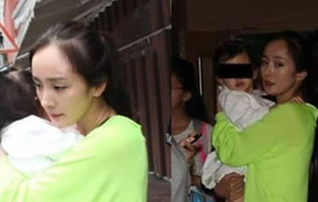 杨幂和女儿视频通话：英文中文混合乱讲不派生（图）