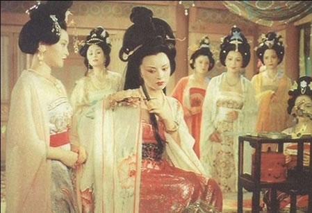 杨贵妃如何死的:揭秘其死亡真实真相(图) 杨贵妃如何死的:揭秘其死亡真实真相(图)