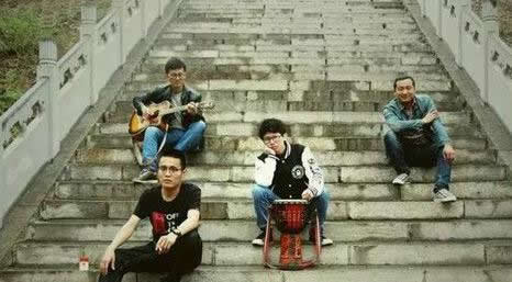 抖音怎么会爱上了他并决定跟他回家什么歌:纸短情长歌词含义 抖音怎么会爱上了他并决定跟他回家什么歌:纸短情长歌词含义