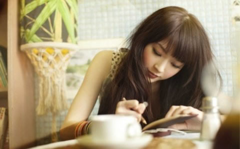 4年玩20个男友:主演电影《喜爱夜蒲》被观众熟知 4年玩20个男友:主演电影《喜爱夜蒲》被观众熟知