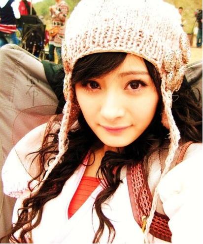 武大校花变小女人:一袭吊带裙熟女范,盘点10大校花现状 武大校花变小女人:一袭吊带裙熟女范,盘点10大校花现状