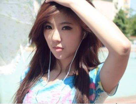 武大校花变小女人:一袭吊带裙熟女范,盘点10大校花现状 武大校花变小女人:一袭吊带裙熟女范,盘点10大校花现状