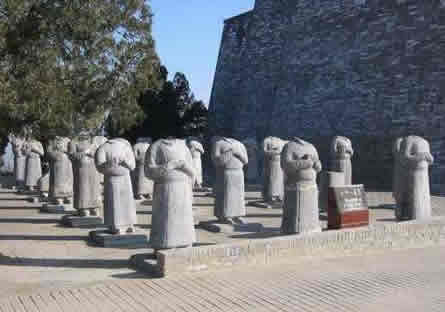 揭秘武则天的守陵石像为何都没头（图）