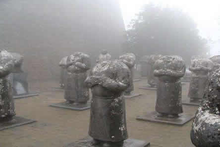 揭秘武则天的守陵石像为何都没头（图）