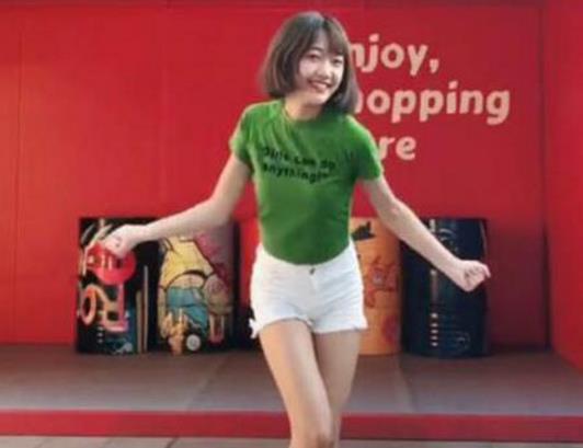 代古拉k是富二代吗：代古拉k家庭背景身高年龄介绍