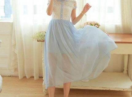 女性穿连体裤怎么去厕所：穿连体裤怎么上厕所最全图解