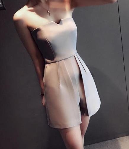 女性穿连体裤怎么去厕所：穿连体裤怎么上厕所最全图解