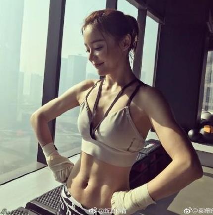 江疏影的腿柳岩的胸：这些好身材女星你中意哪个（图）