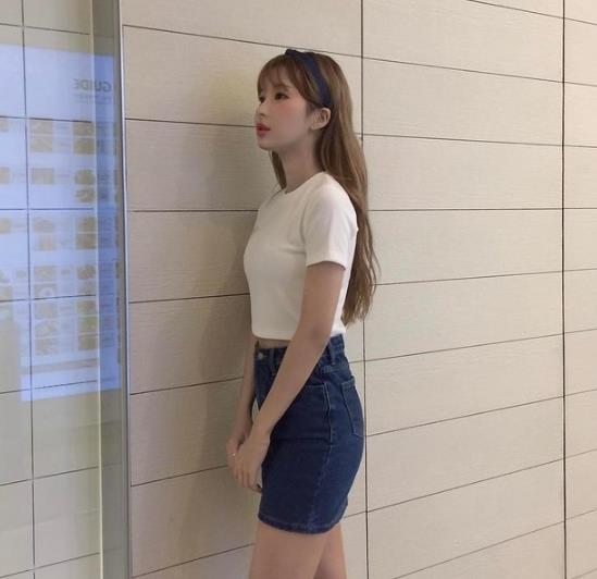 颜值即正义：这个小姐姐网管让网吧爆满（图）